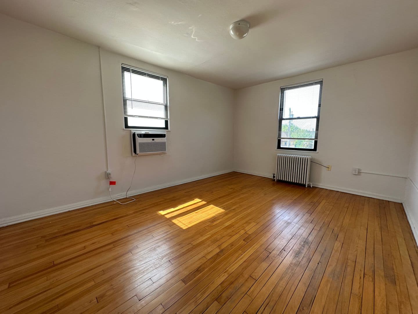 Pittsburgh Apartment: 147 S. Negley Avenue