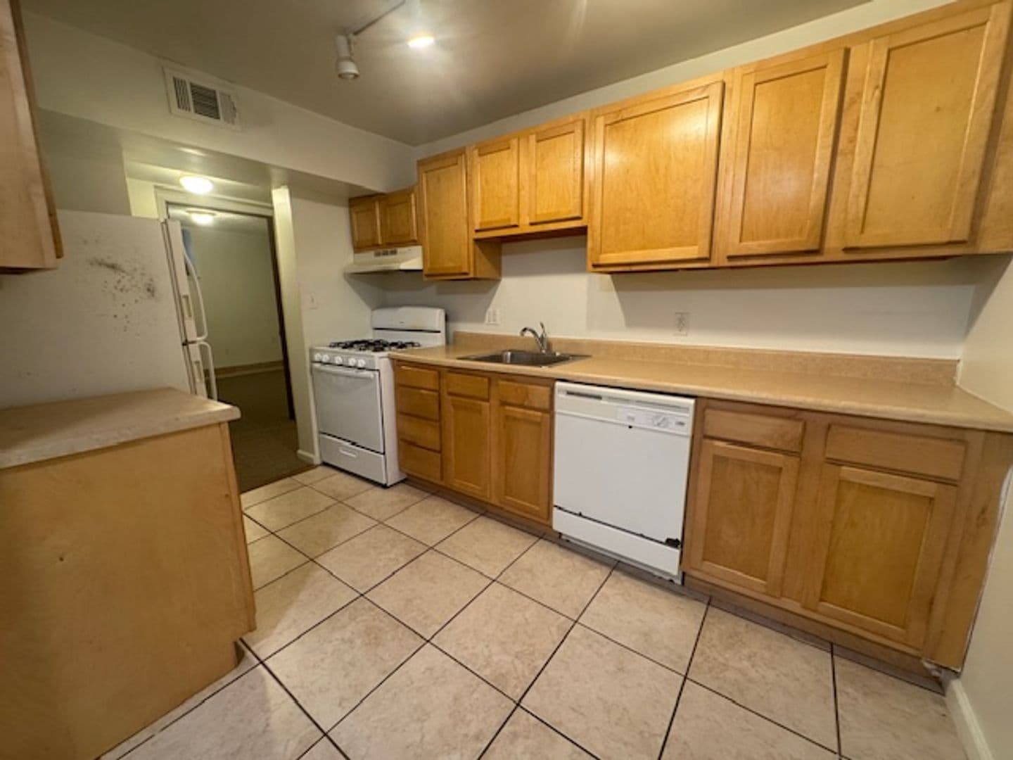 Pittsburgh Apartment: 732-734 S. Millvale Avenue