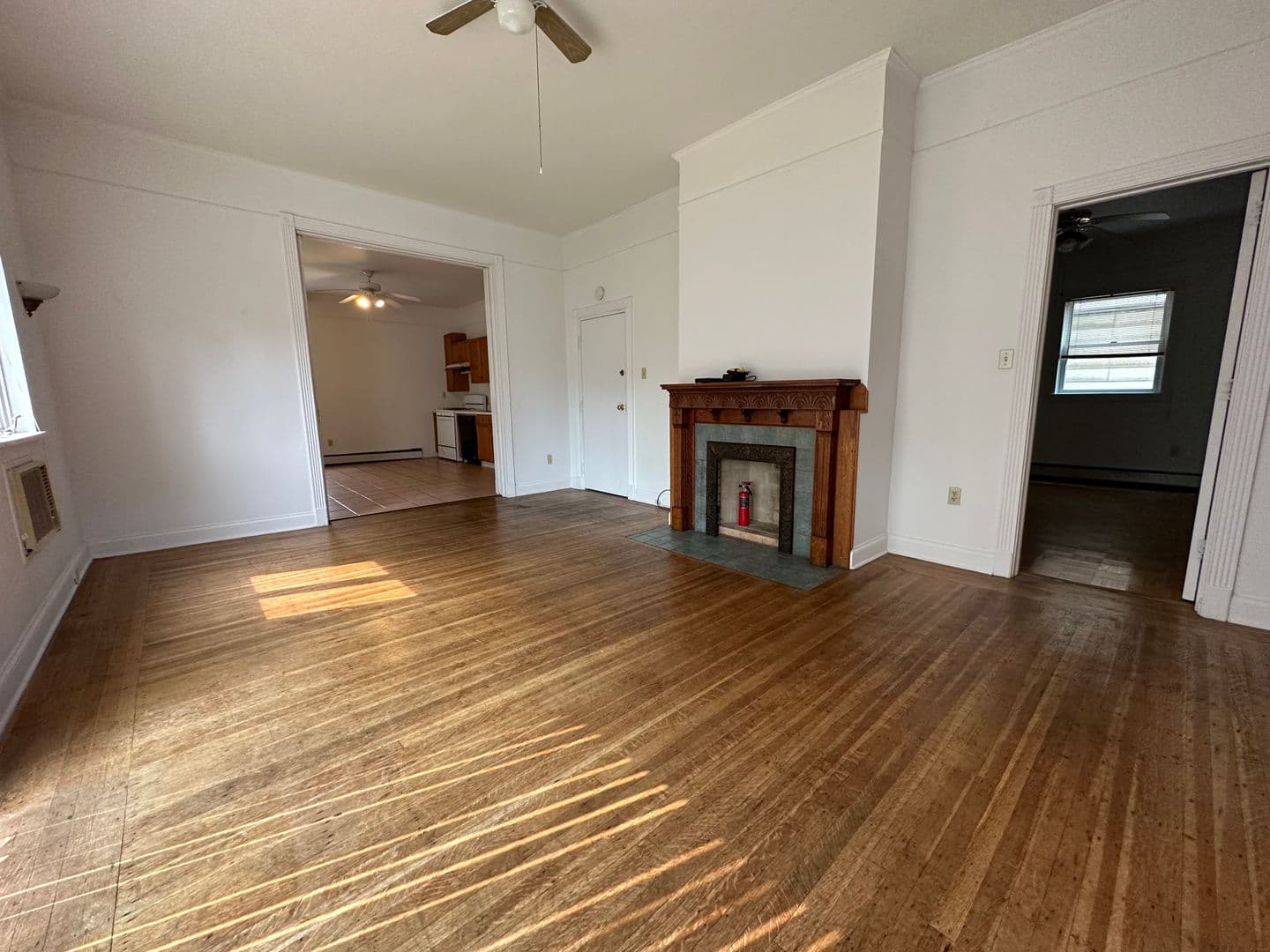 Pittsburgh Apartment: 4721 Maripoe Street