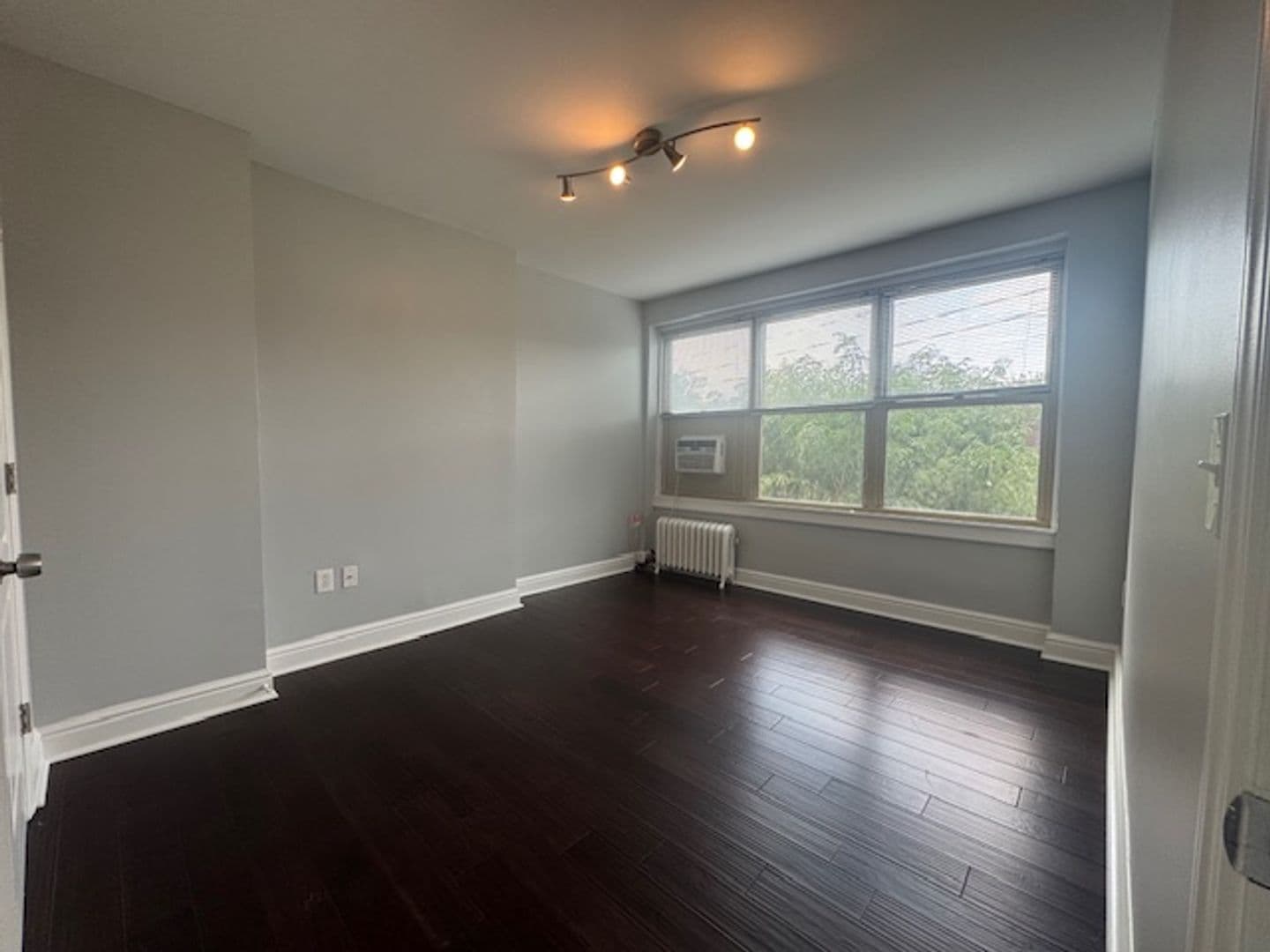 Pittsburgh Apartment: 5721-5727 Elwood Street