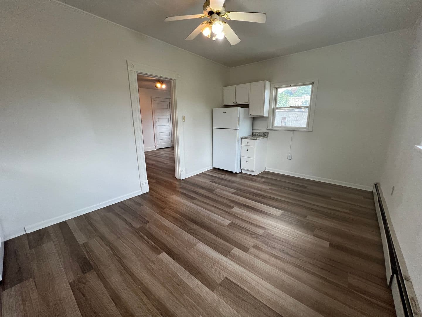 Pittsburgh Apartment: 4721 Maripoe Street