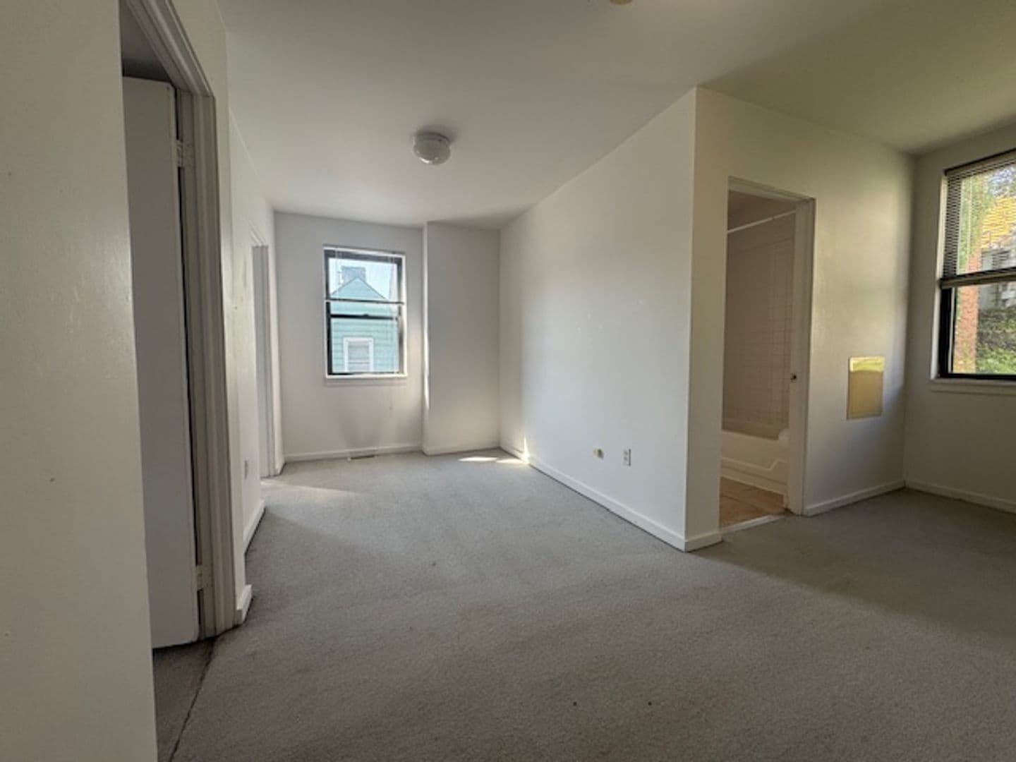 Pittsburgh Apartment: 15 Boundary Street
