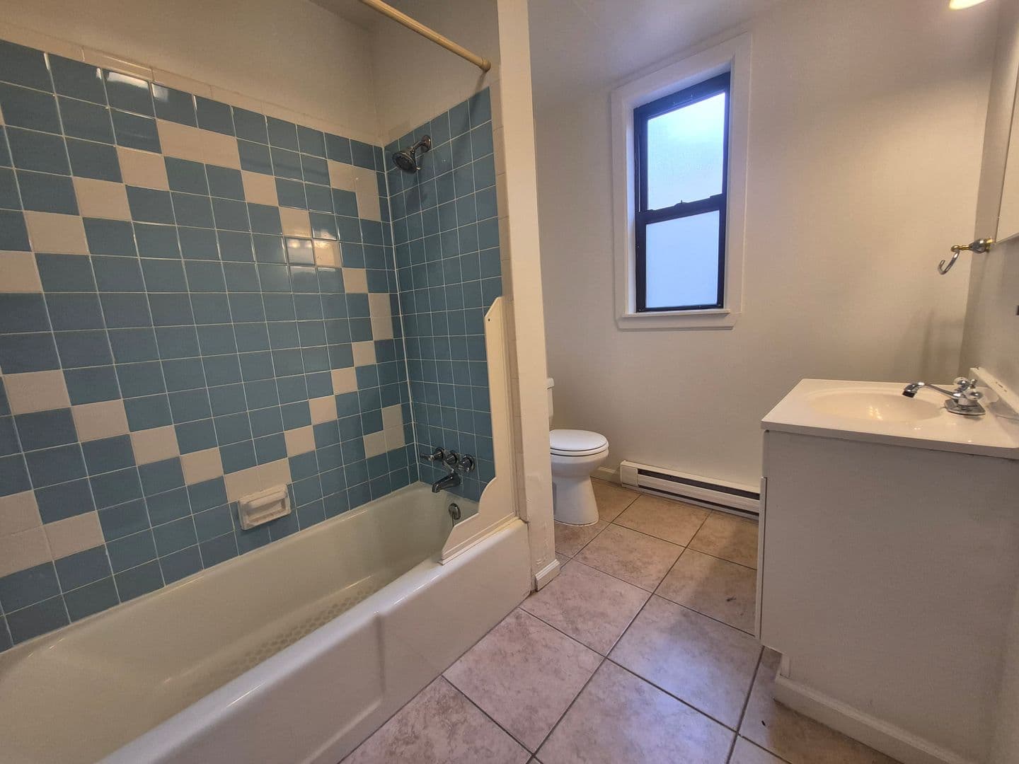 Pittsburgh Apartment: 7233-7235 Penn Avenue