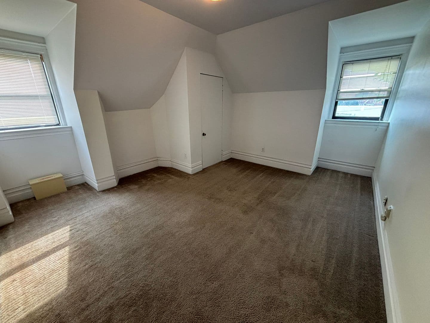 Pittsburgh Apartment: 4821 Centre Avenue