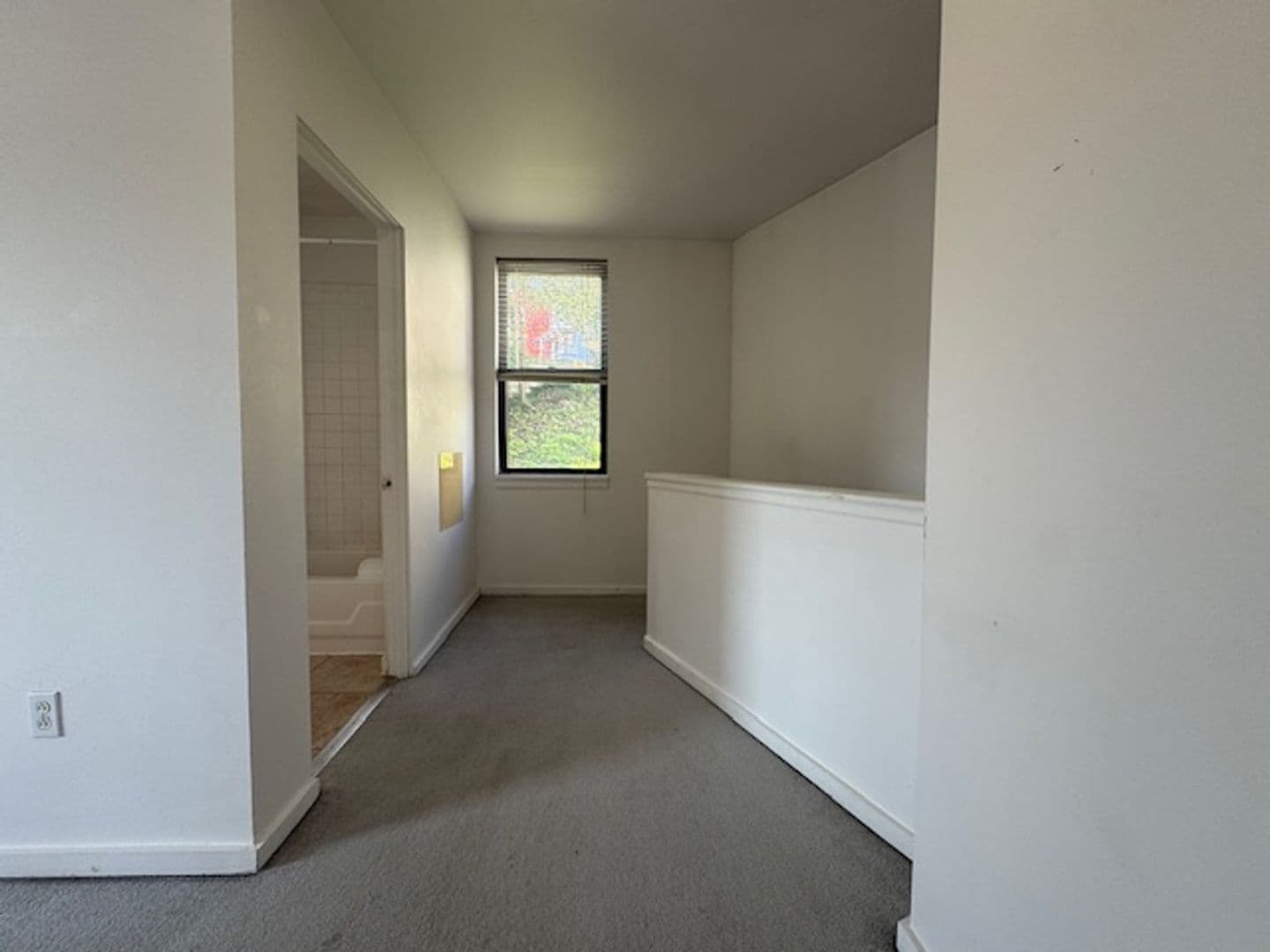 Pittsburgh Apartment: 15 Boundary Street