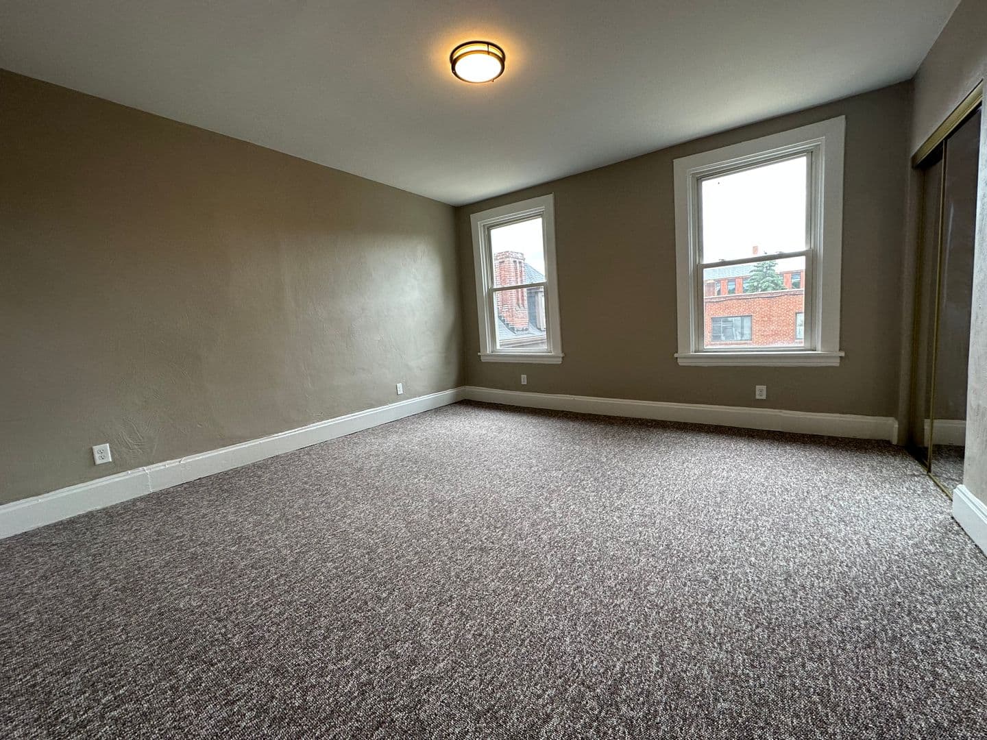 Pittsburgh Apartment: 333 Morewood Avenue