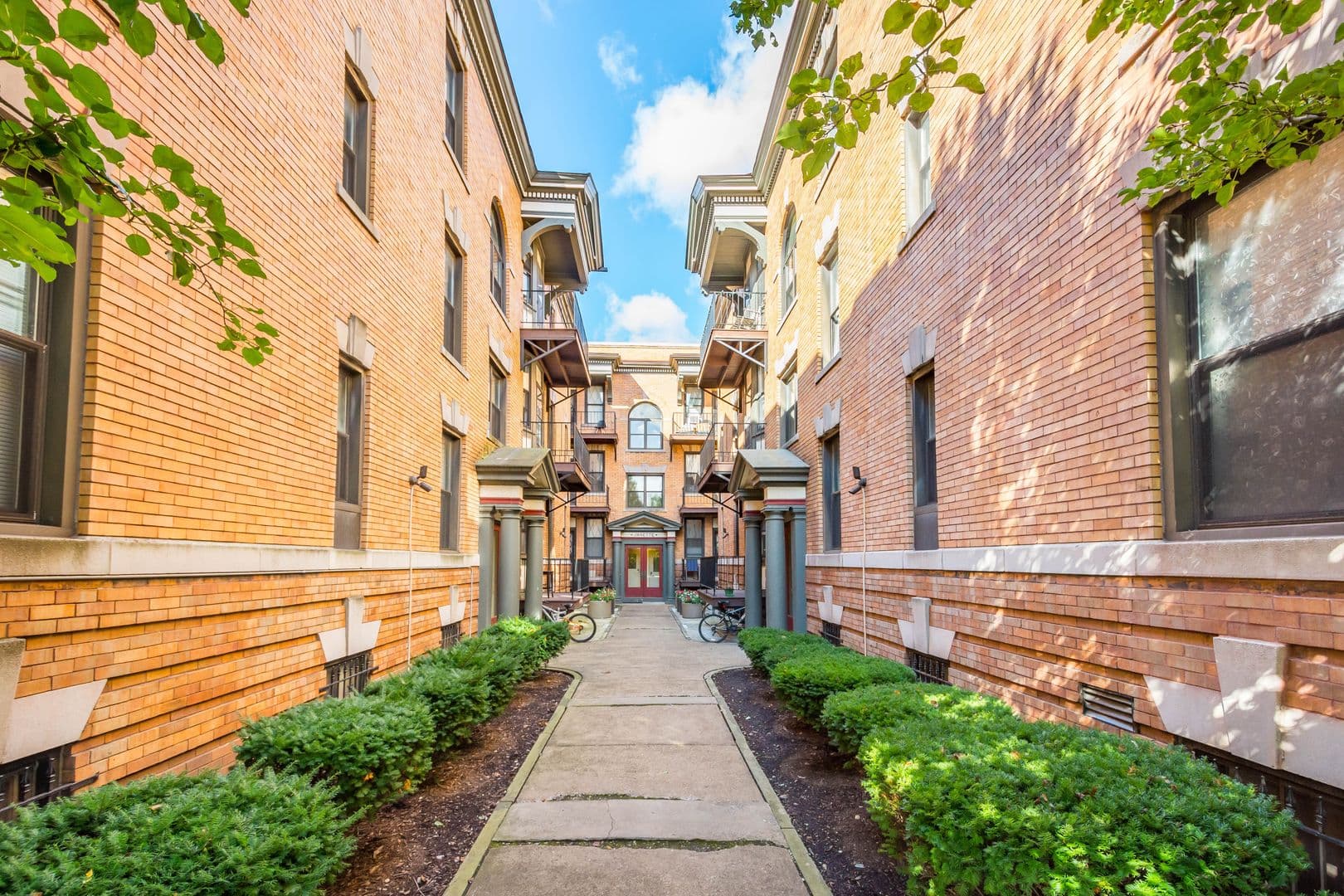 Pittsburgh Apartment: 732-734 S. Millvale Avenue