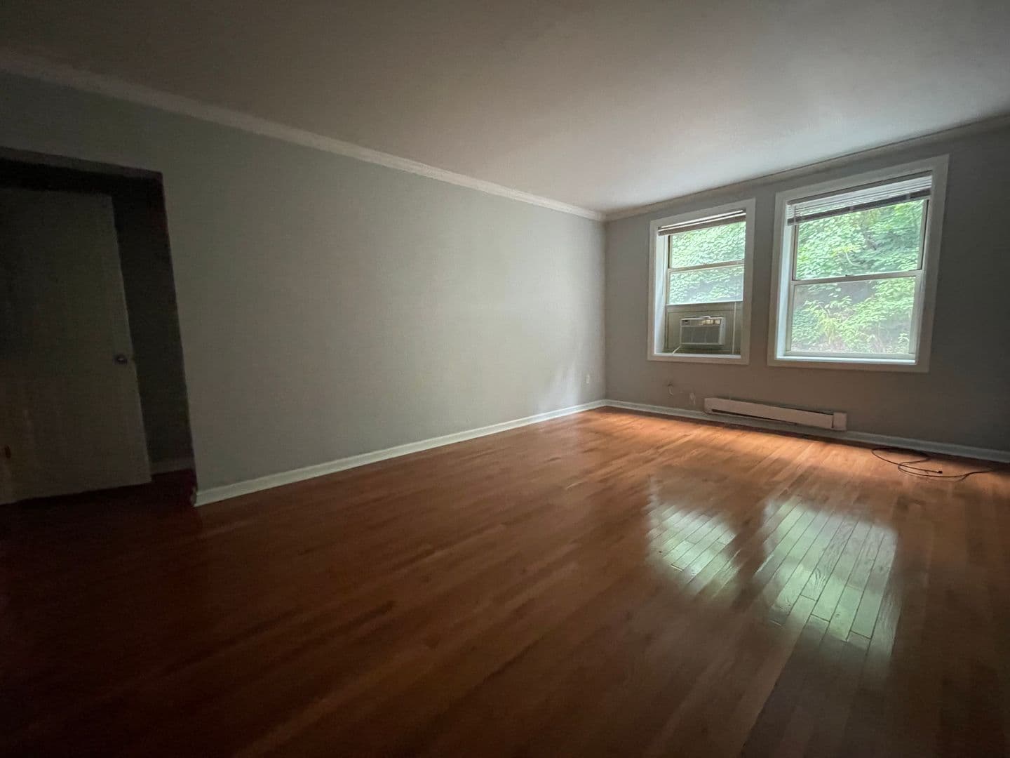 Pittsburgh Apartment: 5717 Hobart Street