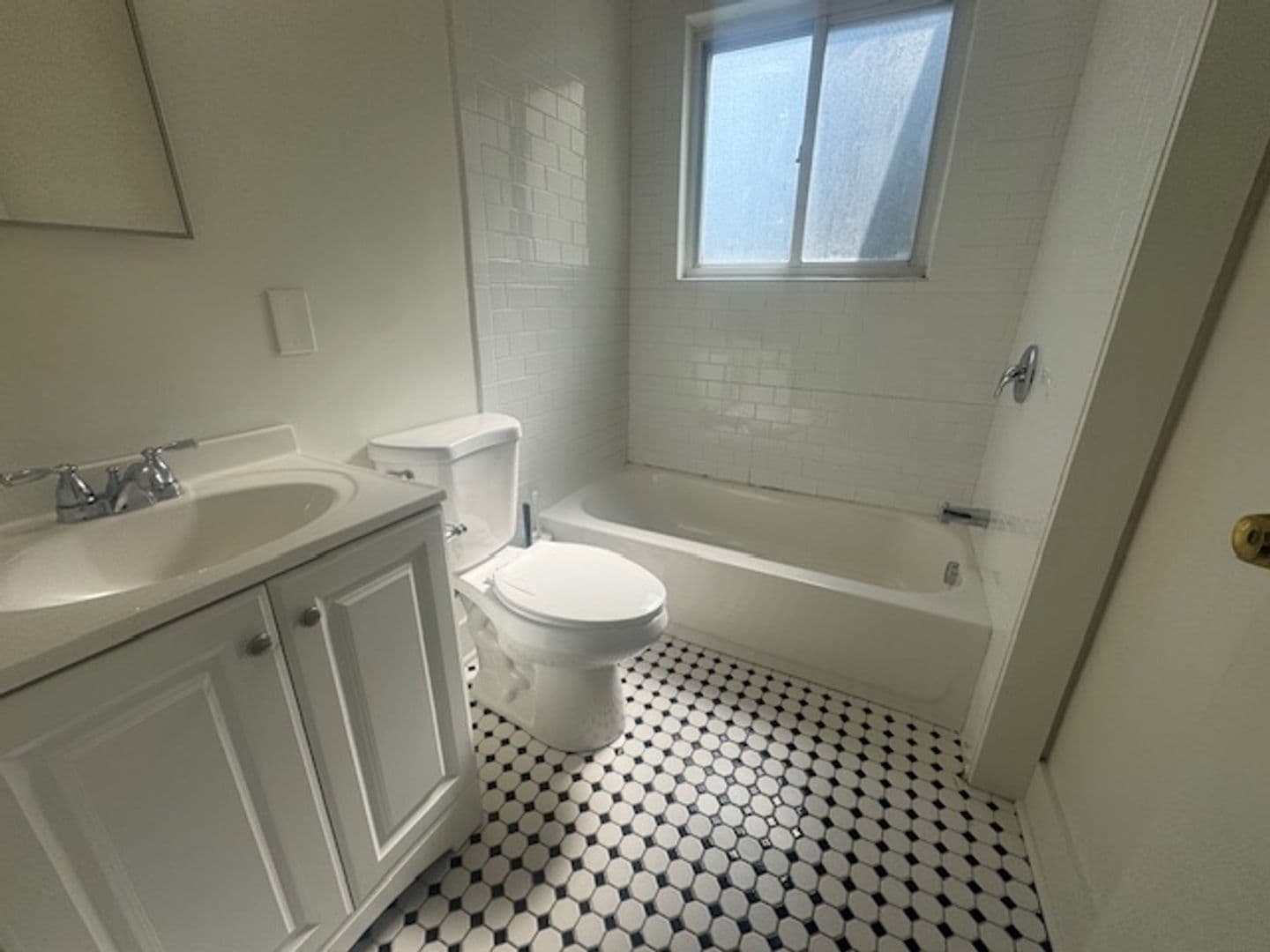 Pittsburgh Apartment: 4721 Maripoe Street
