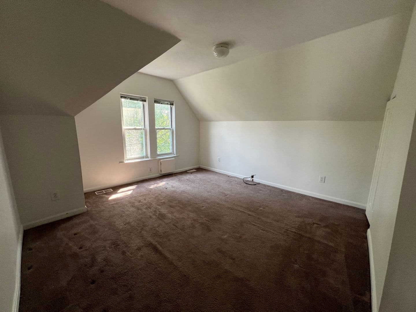 Pittsburgh Apartment: 4707 Maripoe Street