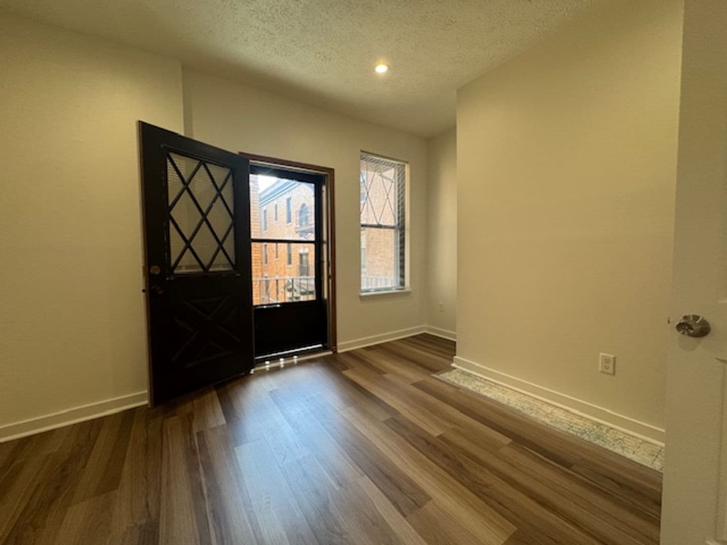 Pittsburgh Apartment: 732-734 S. Millvale Avenue