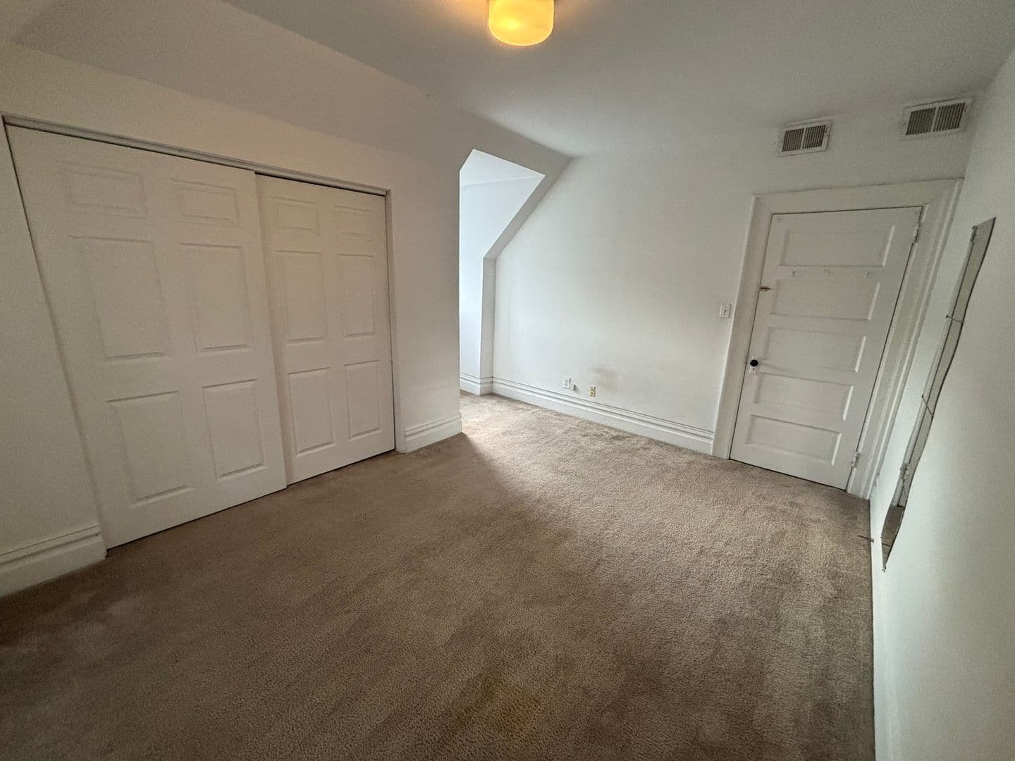 Pittsburgh Apartment: 4821 Centre Avenue