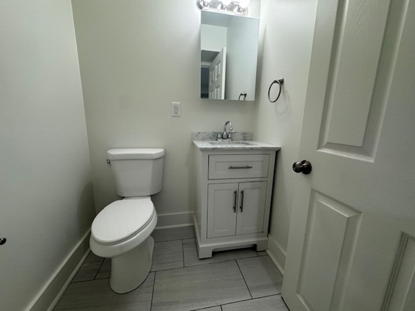 Pittsburgh Apartment: 3530 Louisa Street