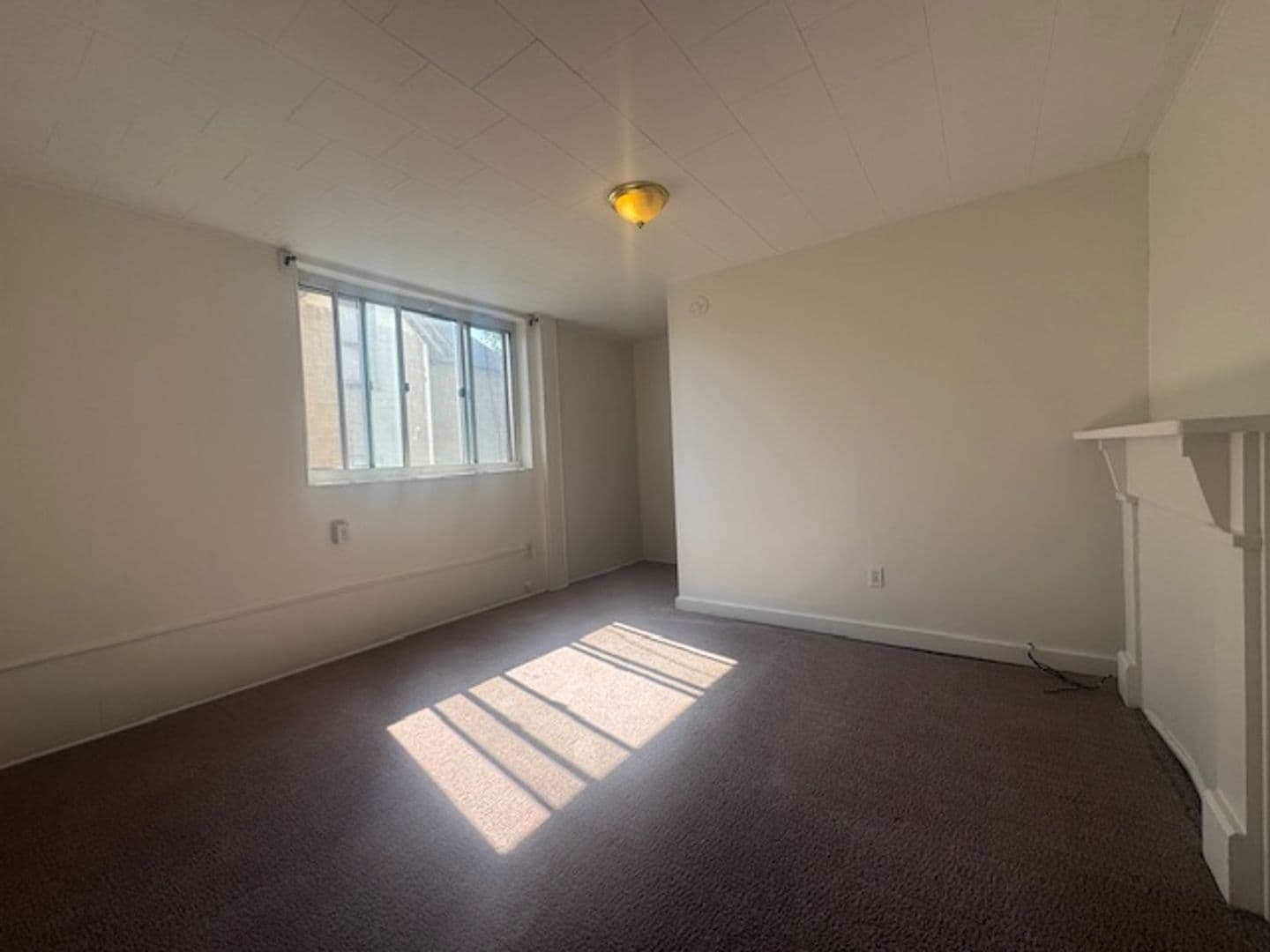 Pittsburgh Apartment: 4721 Maripoe Street