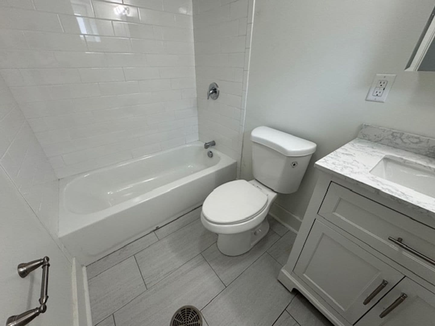 Pittsburgh Apartment: 3530 Louisa Street