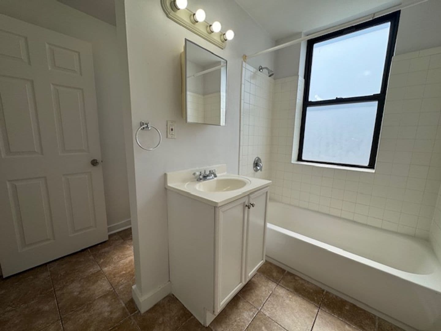 Pittsburgh Apartment: 3530 Louisa Street