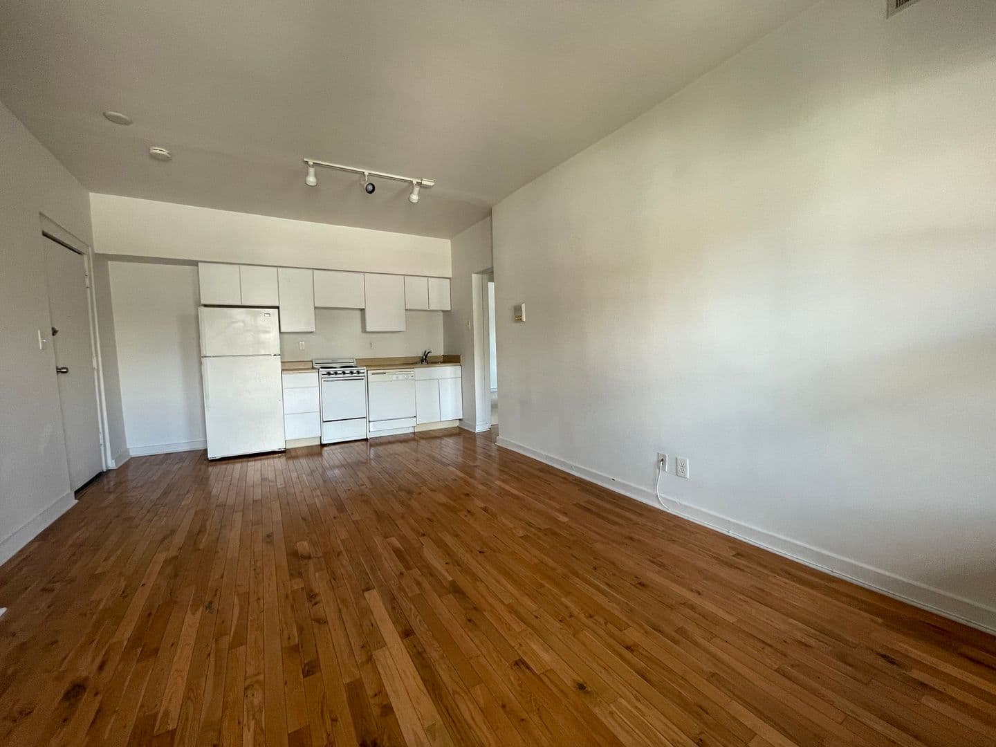 Pittsburgh Apartment: 3510 Louisa Street