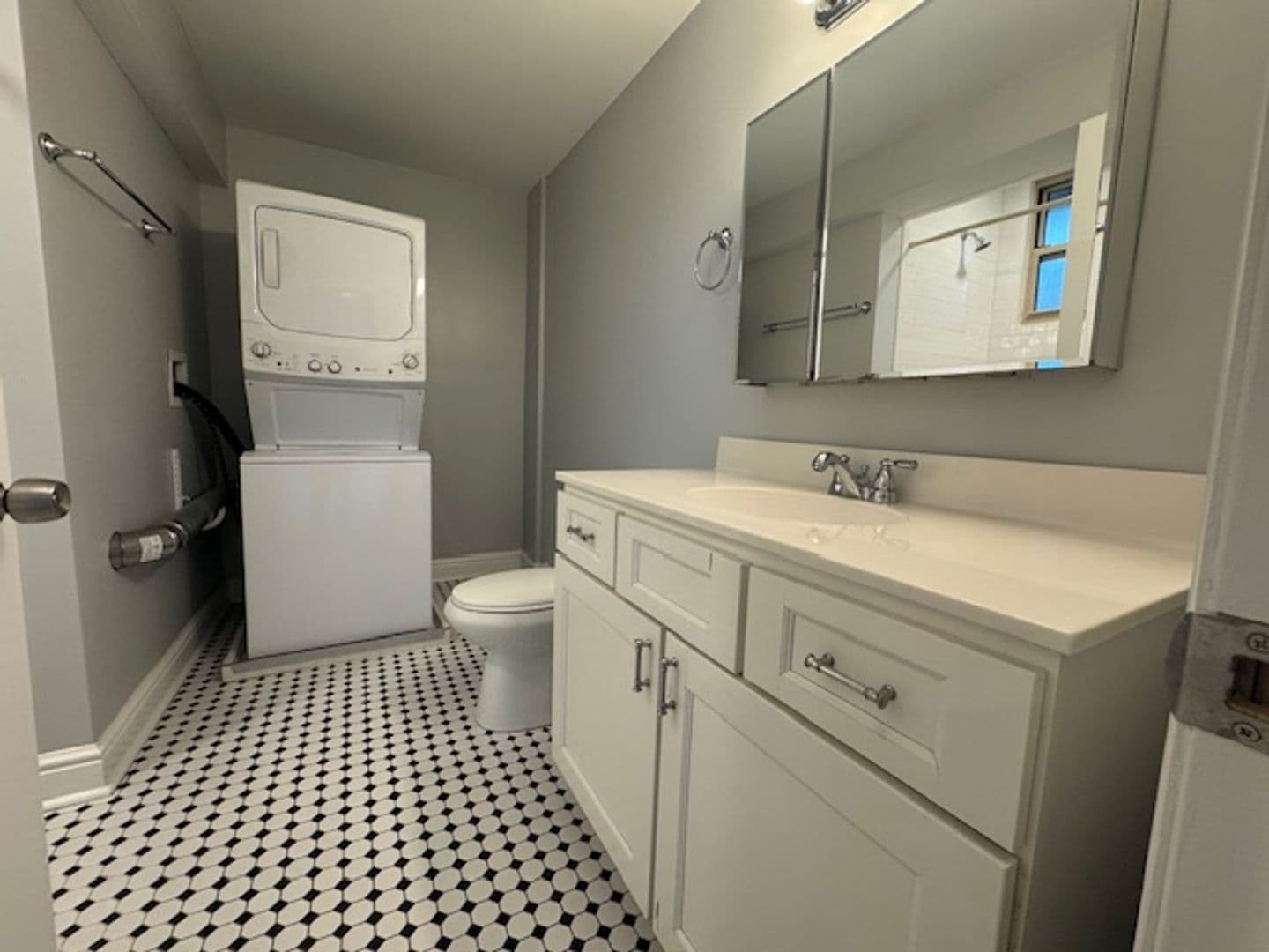 Pittsburgh Apartment: 5721-5727 Elwood Street