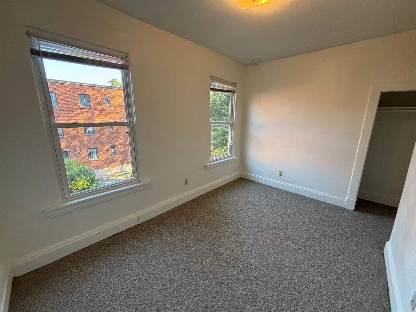 Pittsburgh Apartment: 333 Morewood Avenue