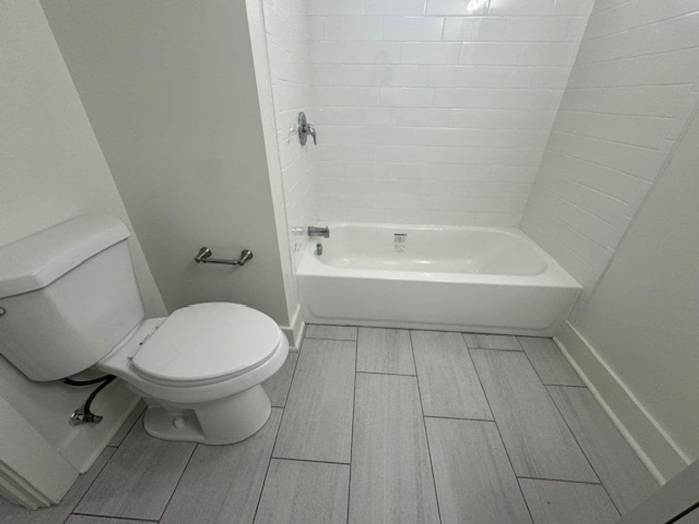 Pittsburgh Apartment: 3530 Louisa Street