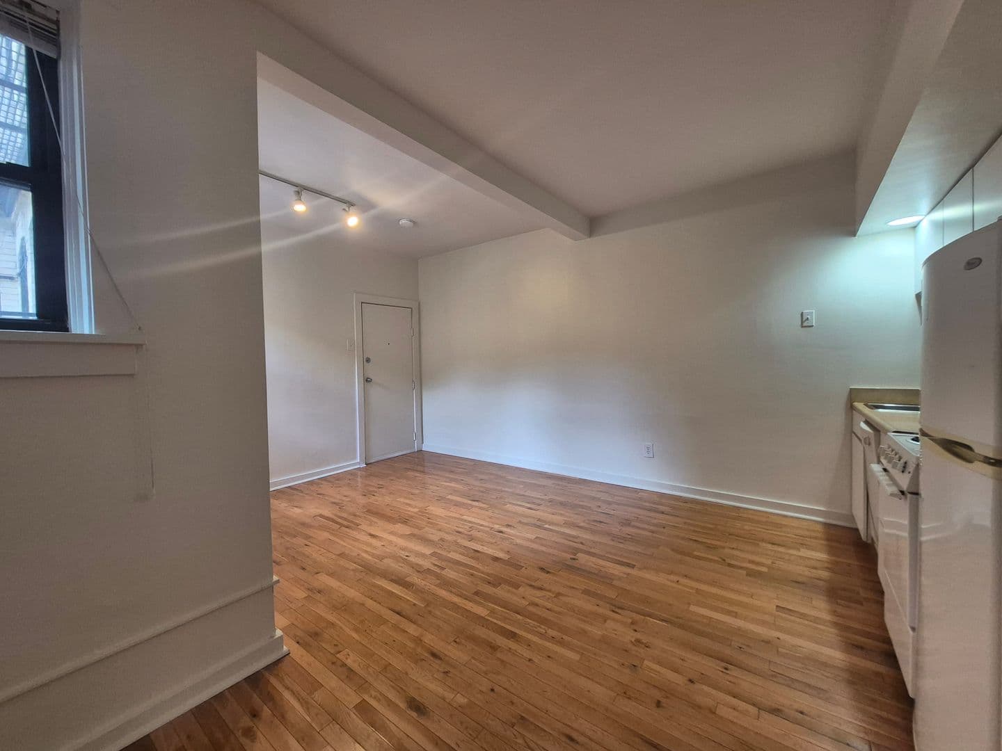 Pittsburgh Apartment: 3510 Louisa Street