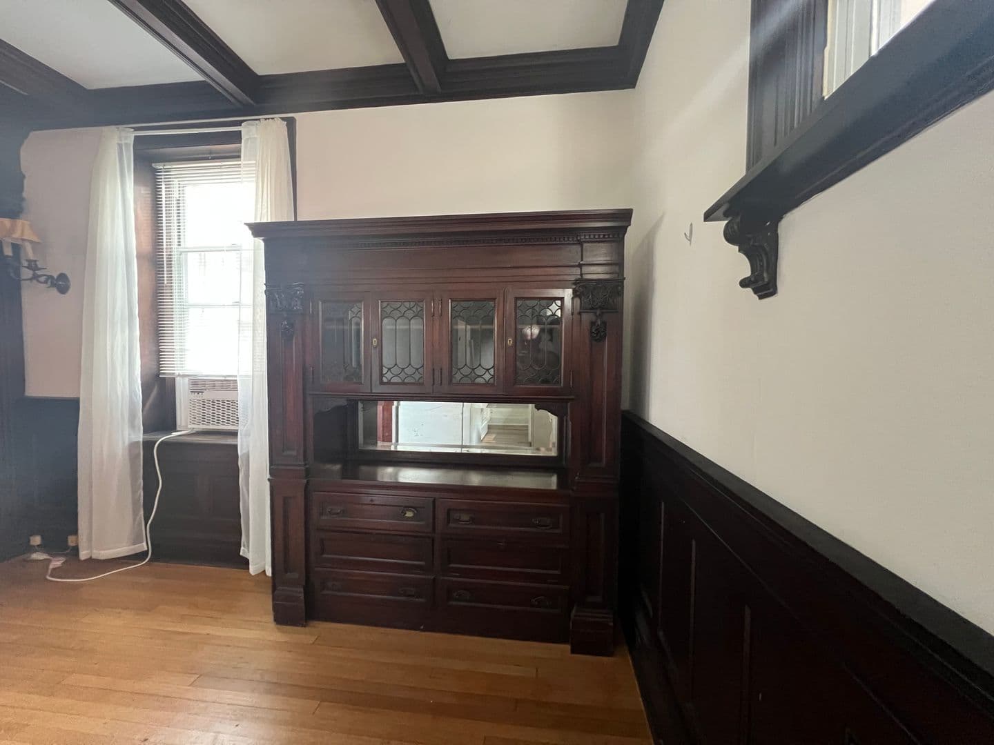 Pittsburgh Apartment: 5336 Fifth Avenue