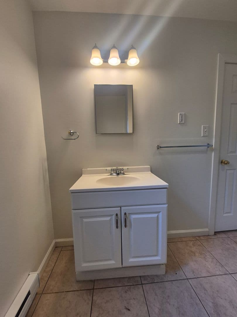 Pittsburgh Apartment: 7233-7235 Penn Avenue