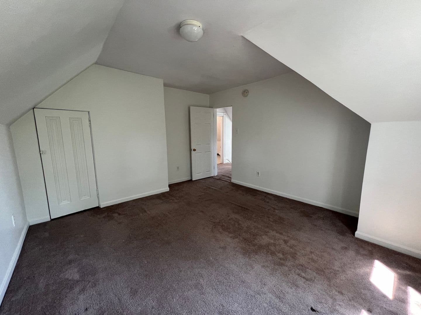 Pittsburgh Apartment: 4707 Maripoe Street