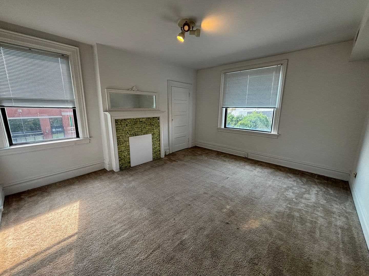 Pittsburgh Apartment: 4821 Centre Avenue