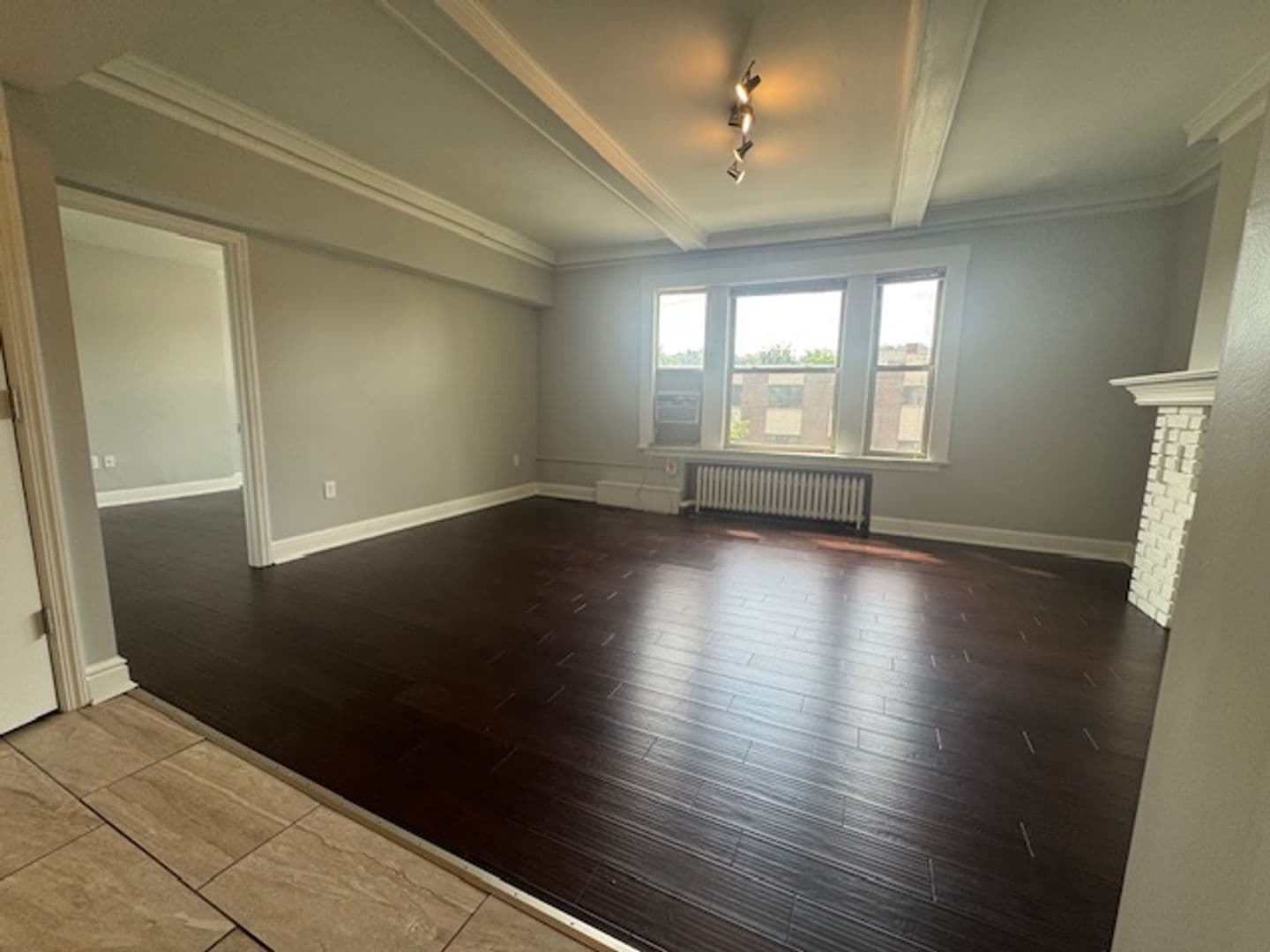 Pittsburgh Apartment: 5721-5727 Elwood Street