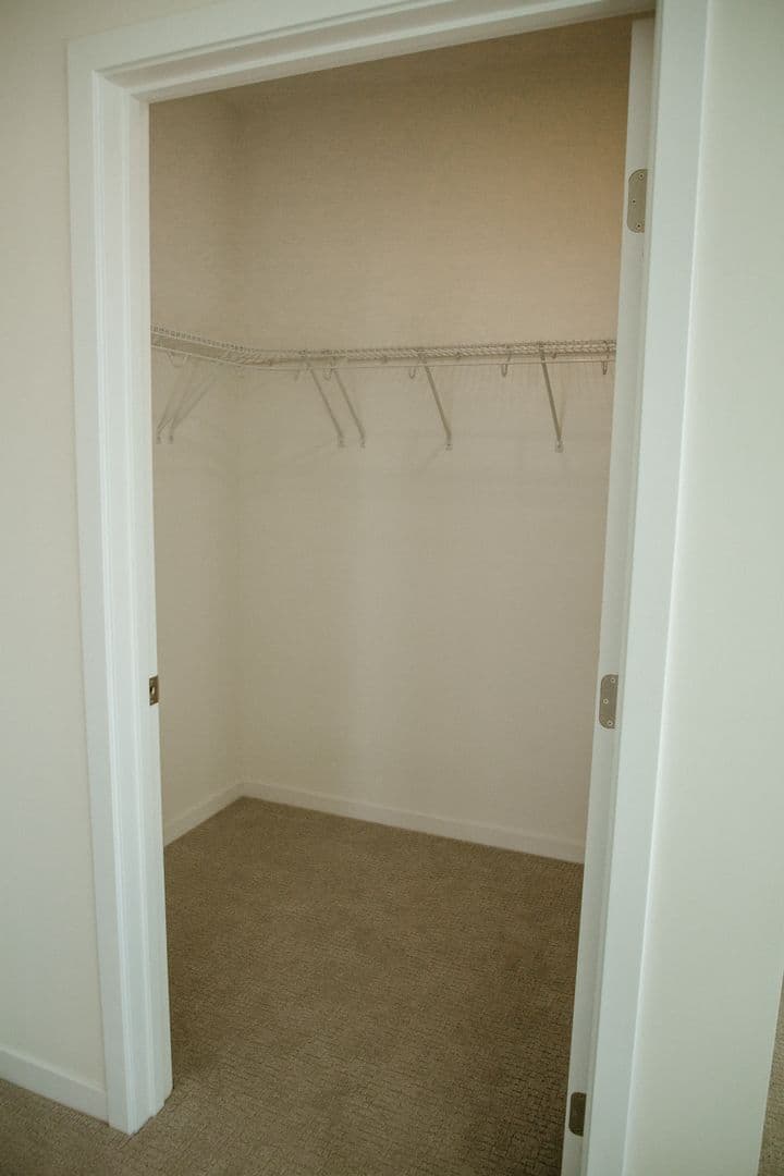 Appleton Apartment: 118 N Durkee Street