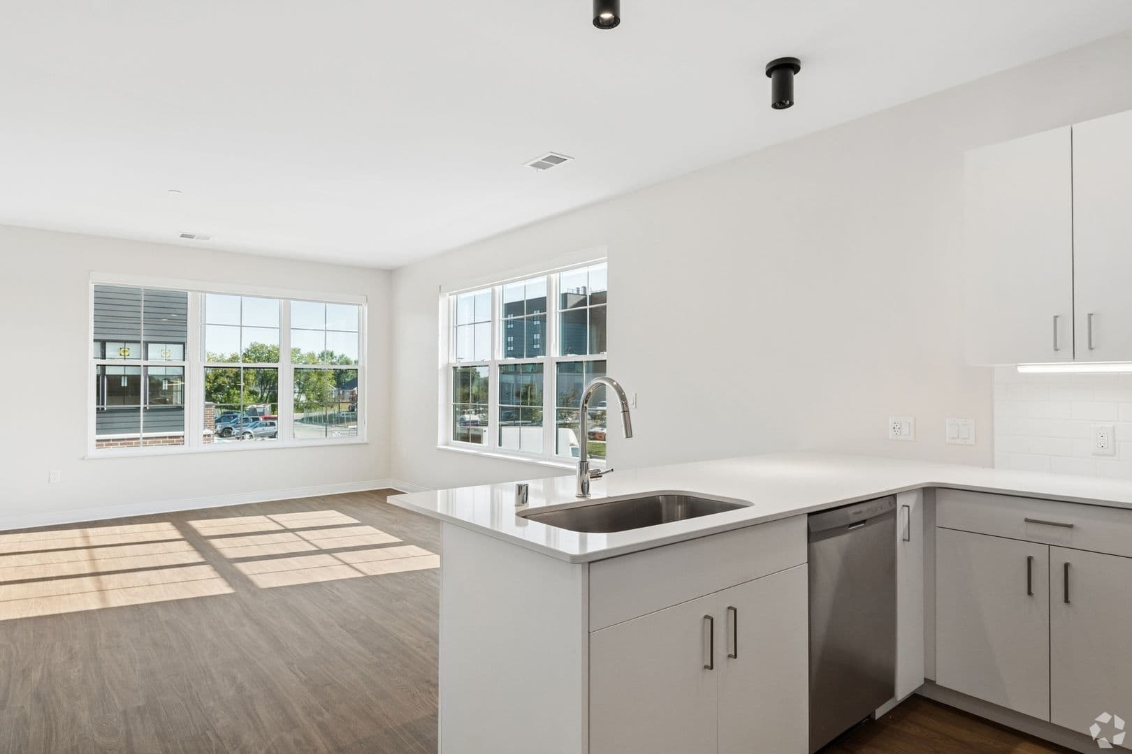 Appleton Apartment: 4111 N Galaxy Drive