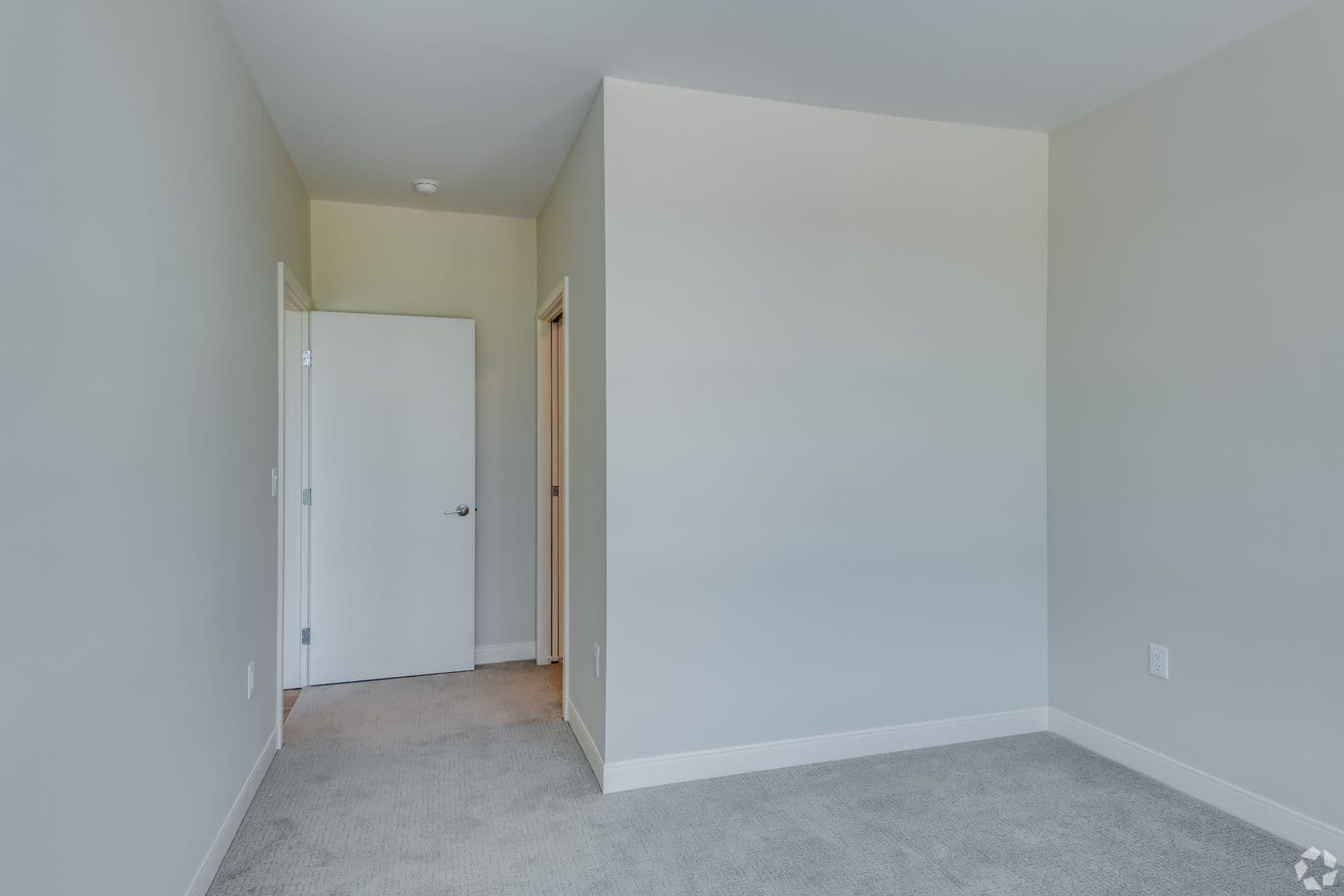 Appleton Apartment: 4155 N. Galaxy Drive