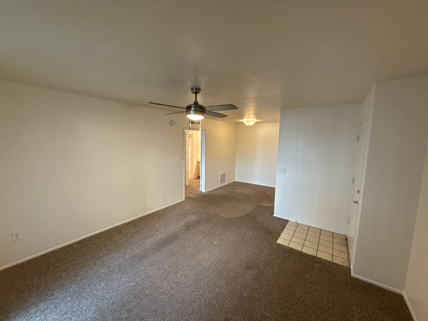 Flagstaff Apartment: 1000 W Forest Meadows St