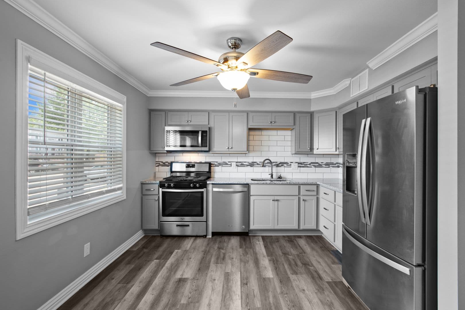 Springfield Townhome: 1500 West Grand Street