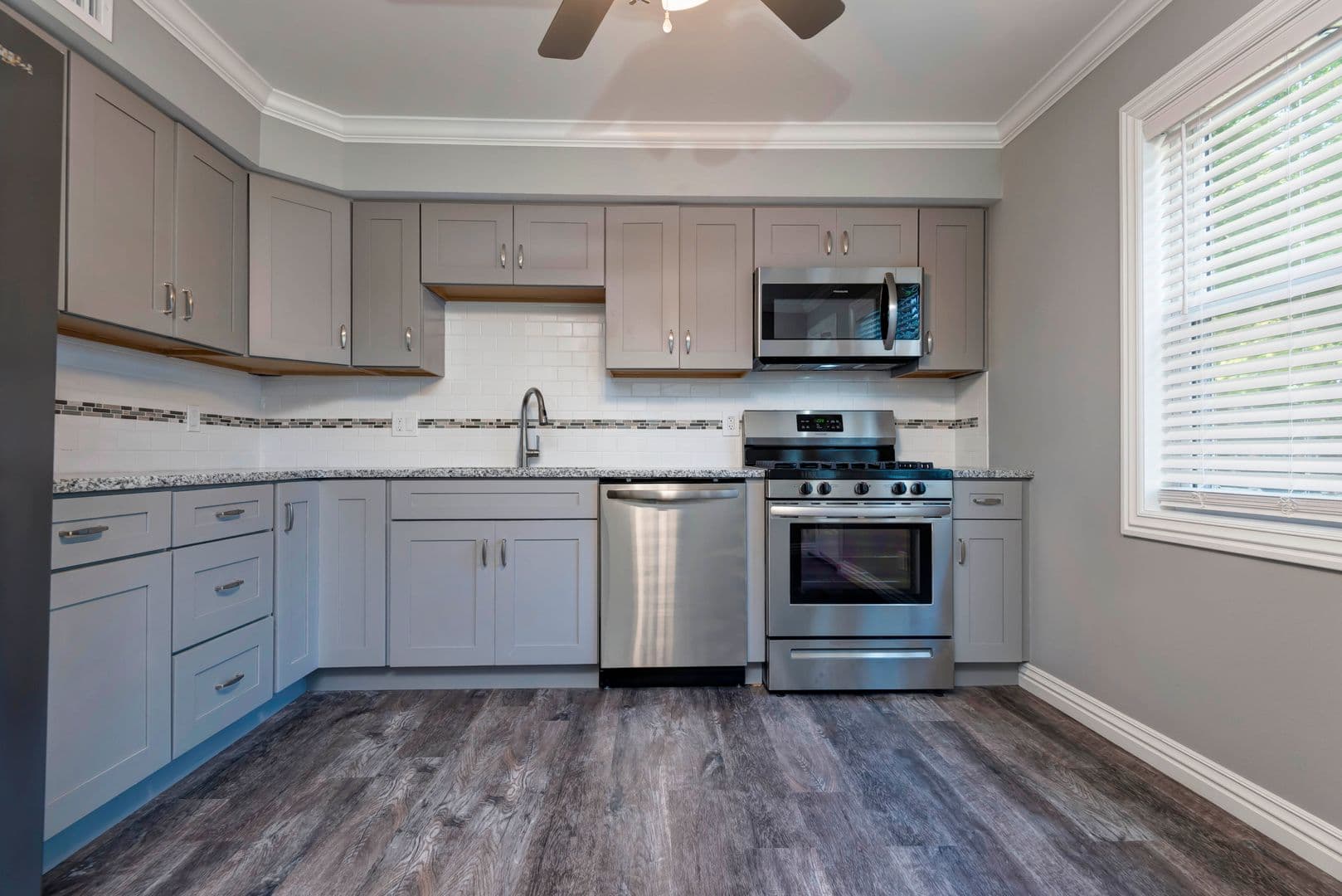 Springfield Townhome: 1500 West Grand Street