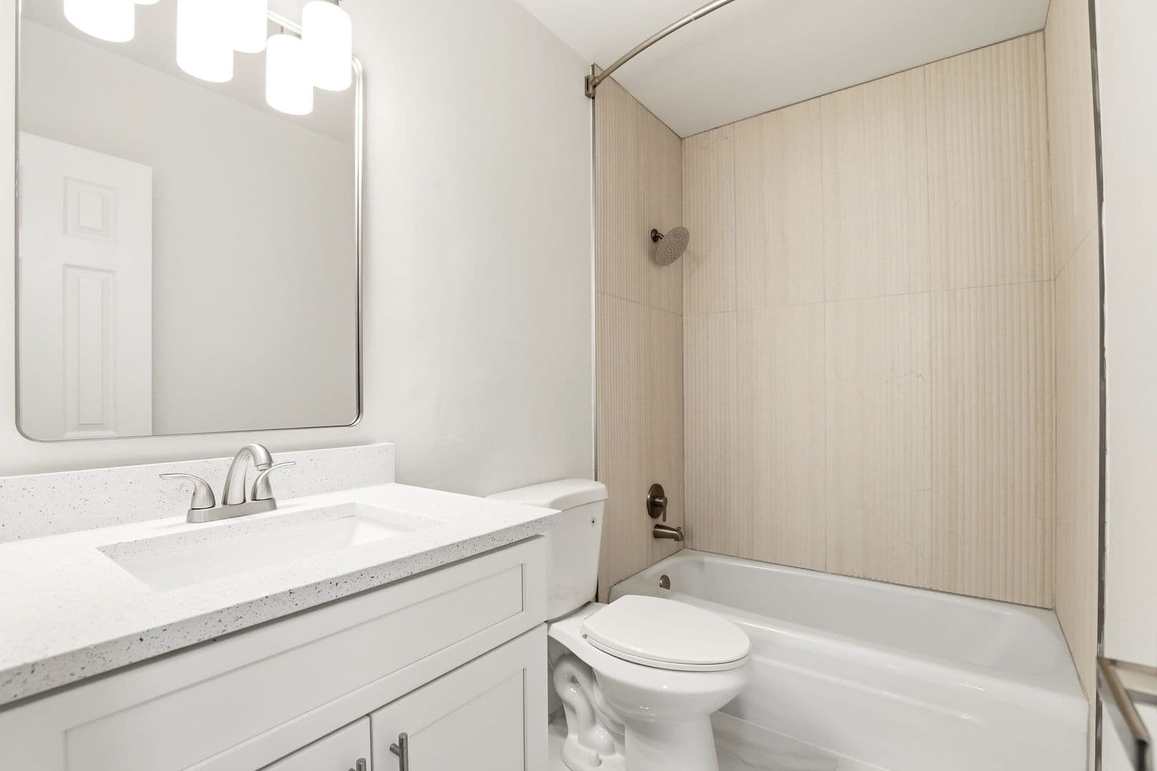 Sanford Apartment: 711 E 1st Street
