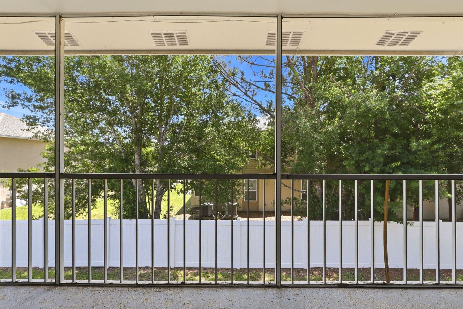 Kissimmee Apartment: 180 Royal Palm Drive