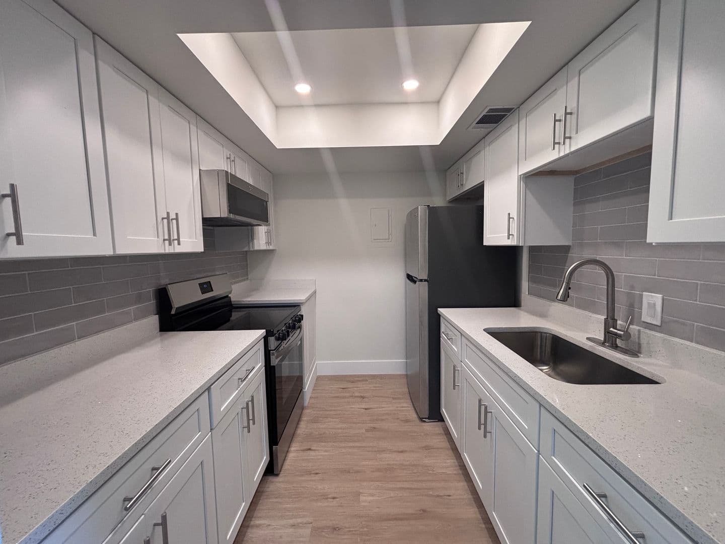 Sanford Apartment: 711 E 1st Street