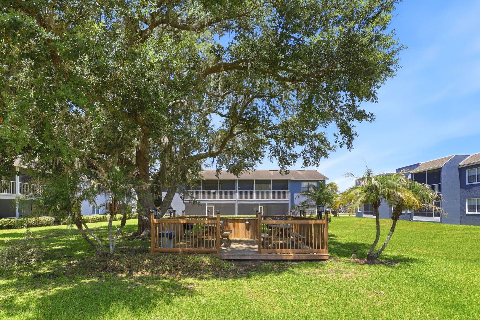Kissimmee Apartment: 180 Royal Palm Drive