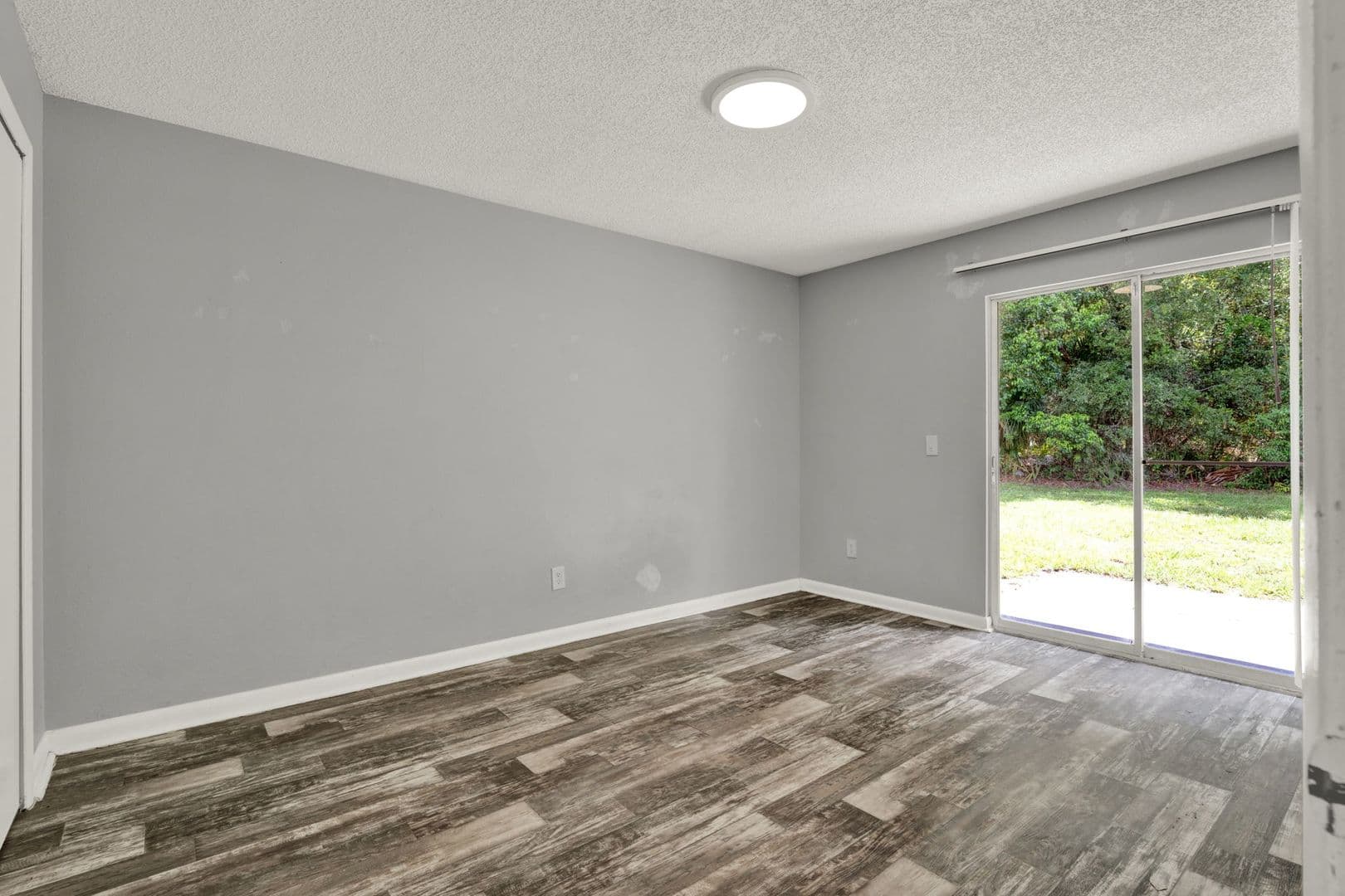 Orange City Apartment: 240 Whispering Oaks Ct