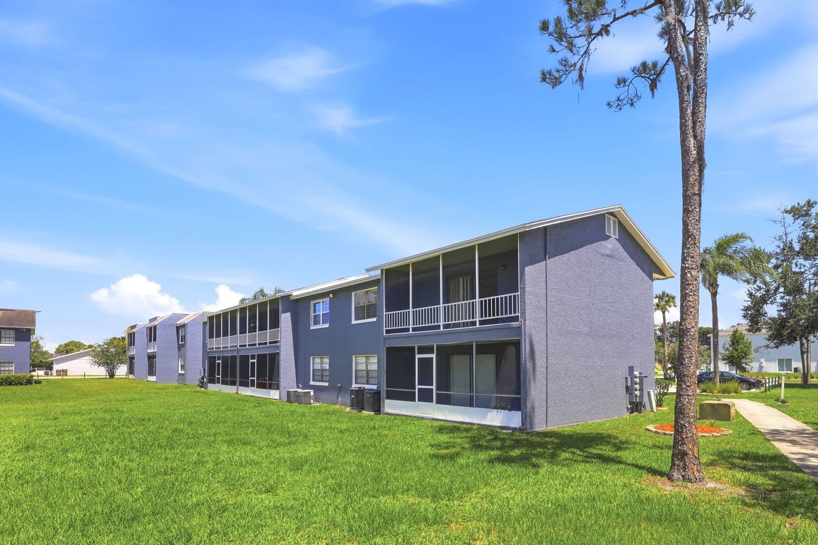 Kissimmee Apartment: 180 Royal Palm Drive