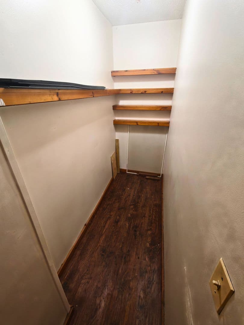 Westfield Apartment: 14 Parker Ave
