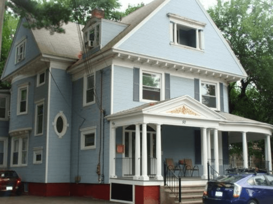 Northampton Apartment: 50 Phillips Place