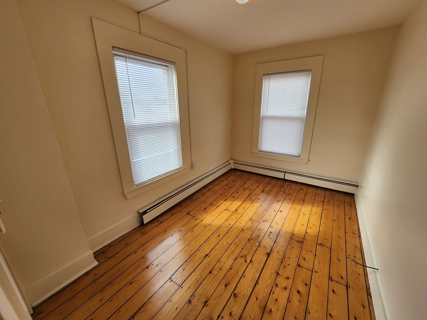 Westfield Apartment: 21-23 Summer St