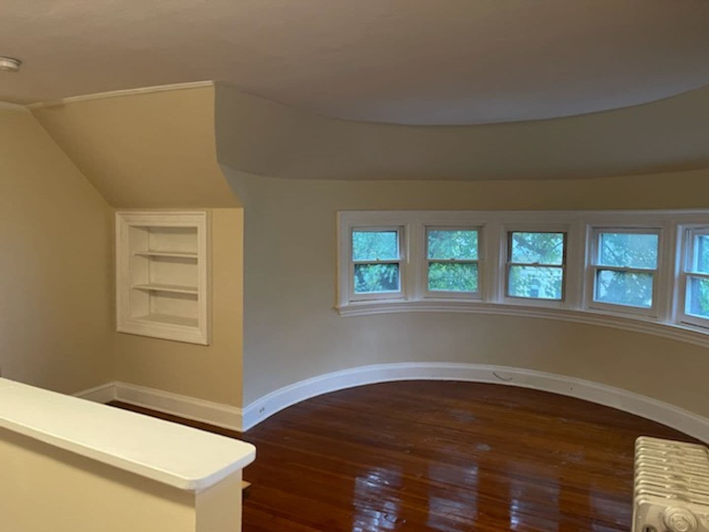 Northampton Apartment: 50 Phillips Place
