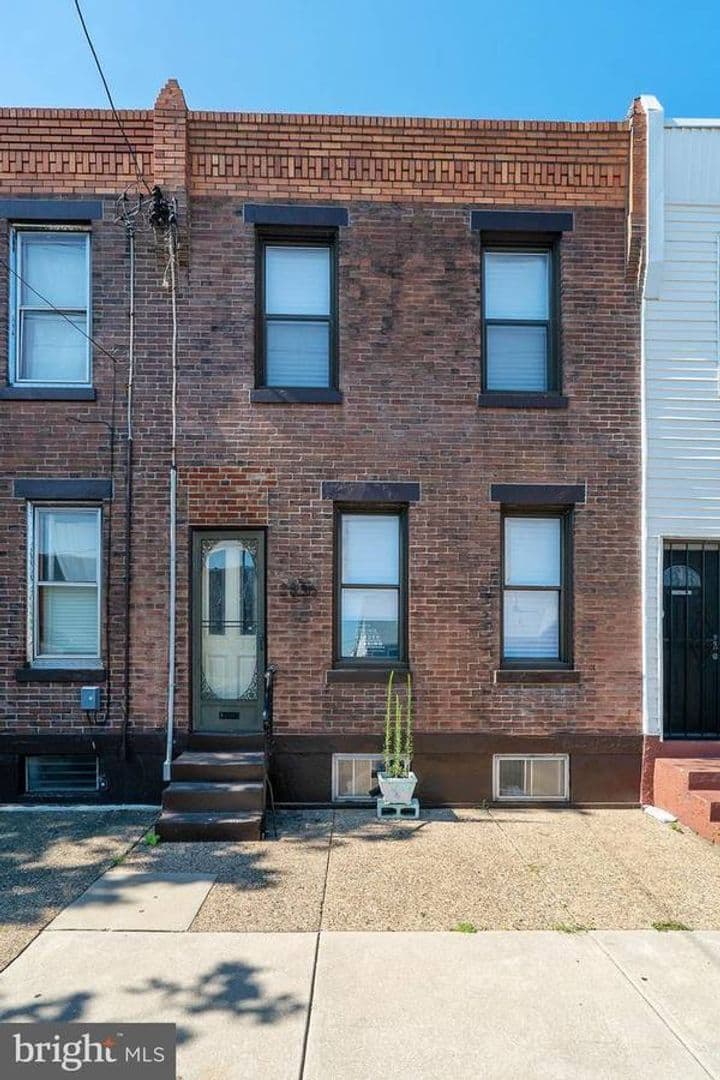 Philadelphia House: 2836 Snyder Ave
