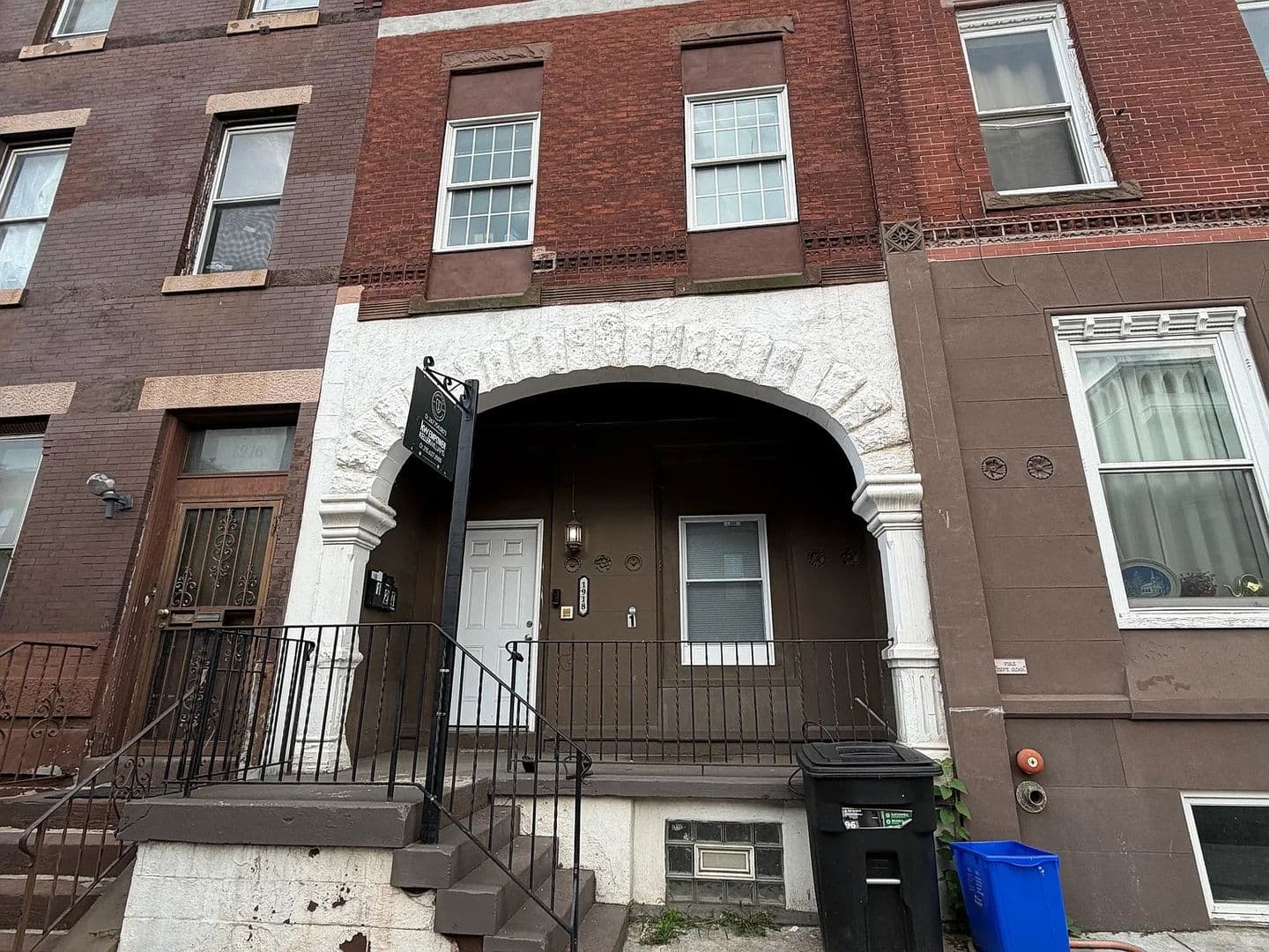Philadelphia Apartment: 1918 W Diamond St