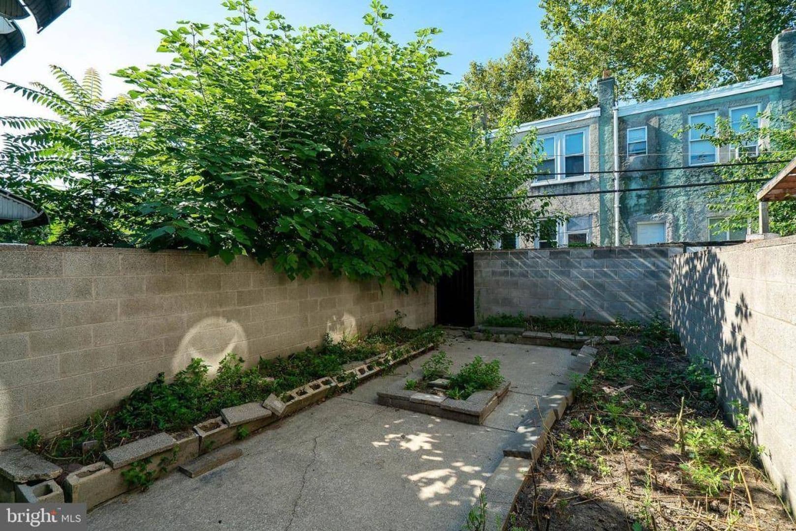 Philadelphia House: 2836 Snyder Ave