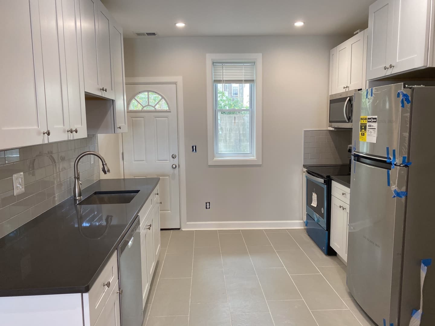 Philadelphia House: 618 Cross St